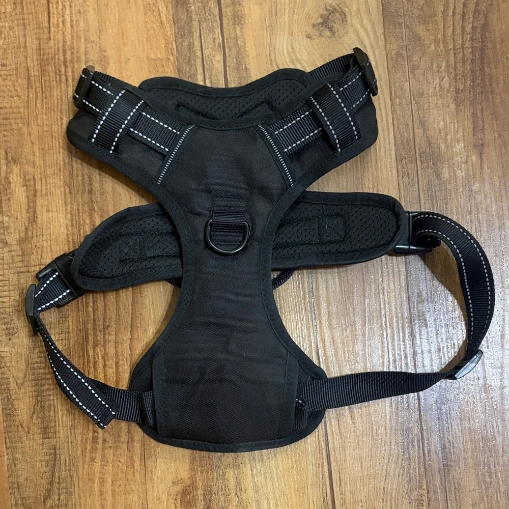 Eddie Bauer Black Padded Dog Harness with reflective Leash size large